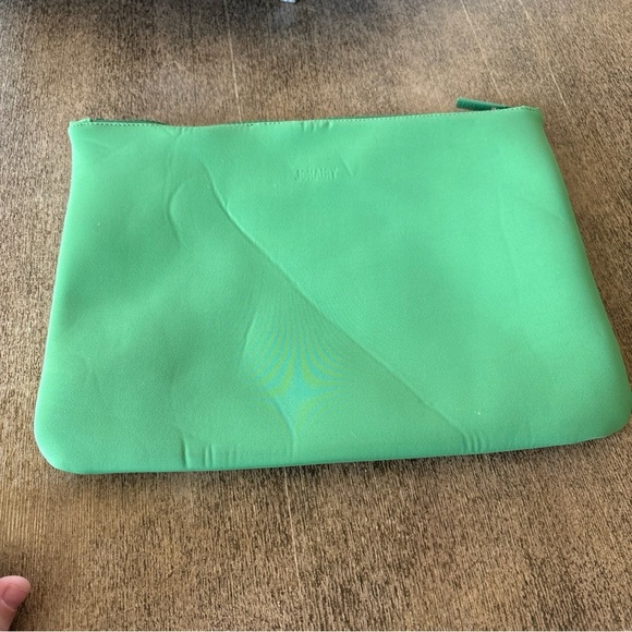 Triangl  Neoprene Clutch Swimwear Bag Kelly Green Toiletry Pouch Zipper Logo - Picture 3 of 4